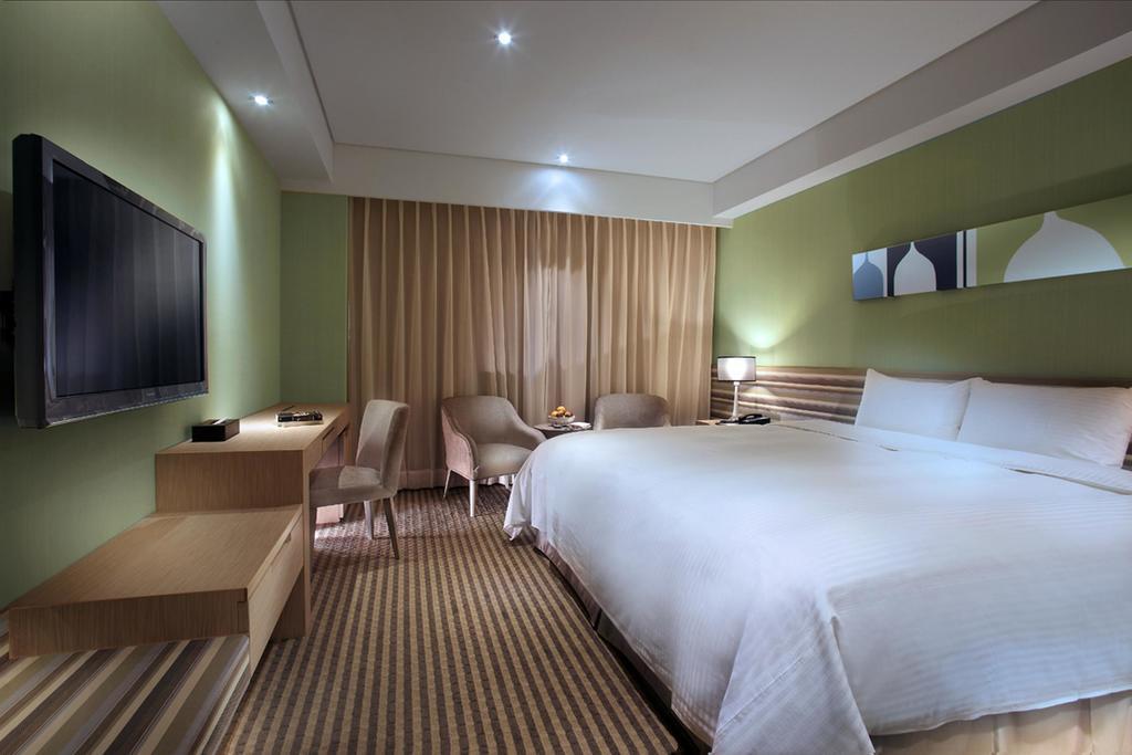 Park City Hotel Central Ταϊχούνγκ Εξωτερικό φωτογραφία